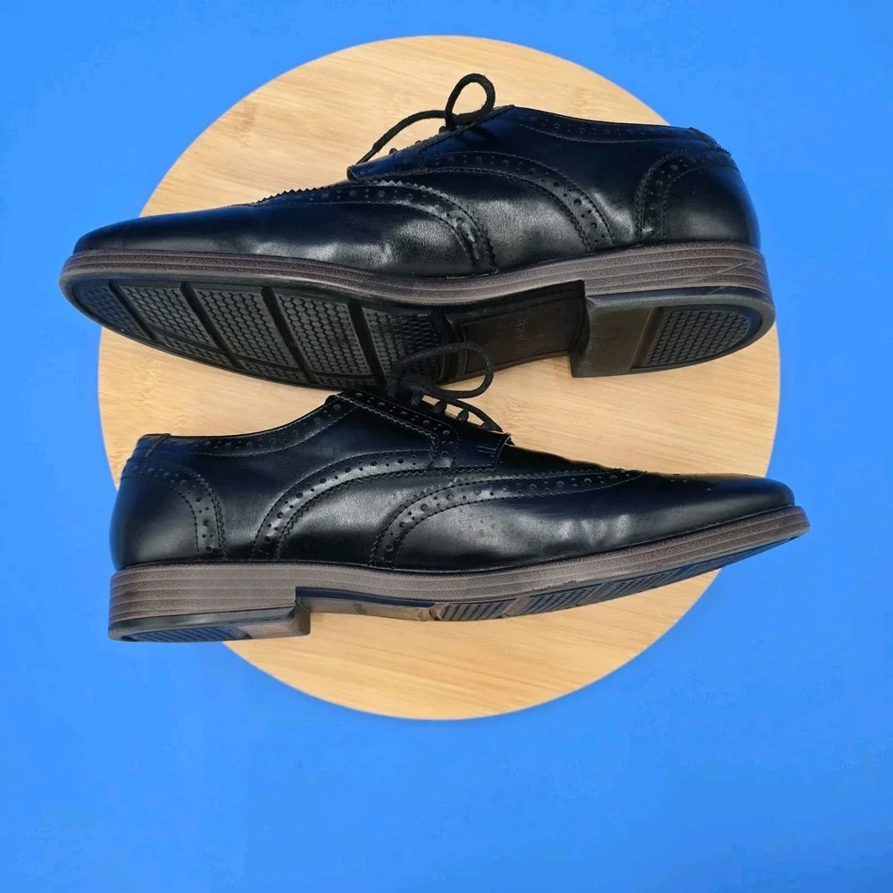 Van Heusen Black Ramsey Wingtip Oxfords Dress‎ Shoes Men's 9.5M